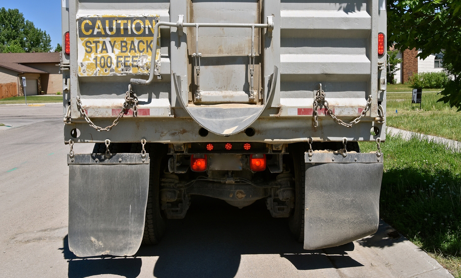Understanding The Benefits Of Truck And Trailer Mud Flaps Mickey Parts